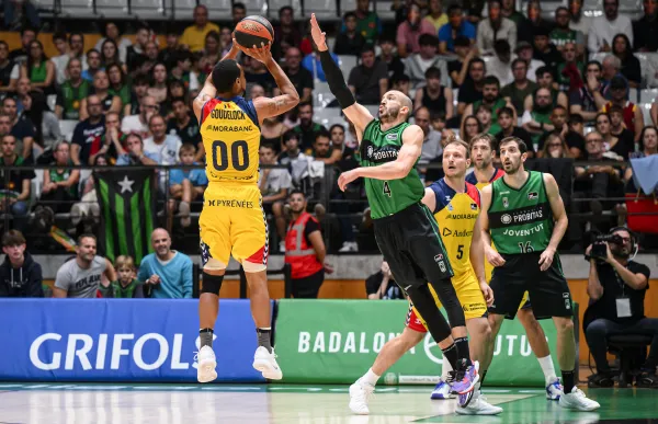 p._29_rs514049_j06_jov-mba_firmar_acb_photo_-_d_grau