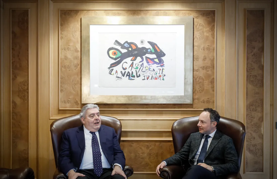 El cap de Govern, Xavier Espot, amb el ministre d’Estat de Mònaco, Pierre Dartout, durant la visita al país del març passat.