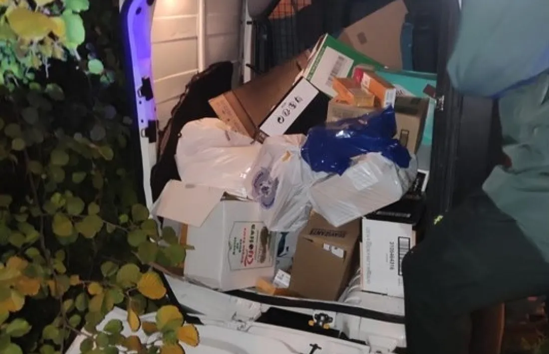 Estat del vehicle volcat quan fugia dels agents de la guàrdia civil.