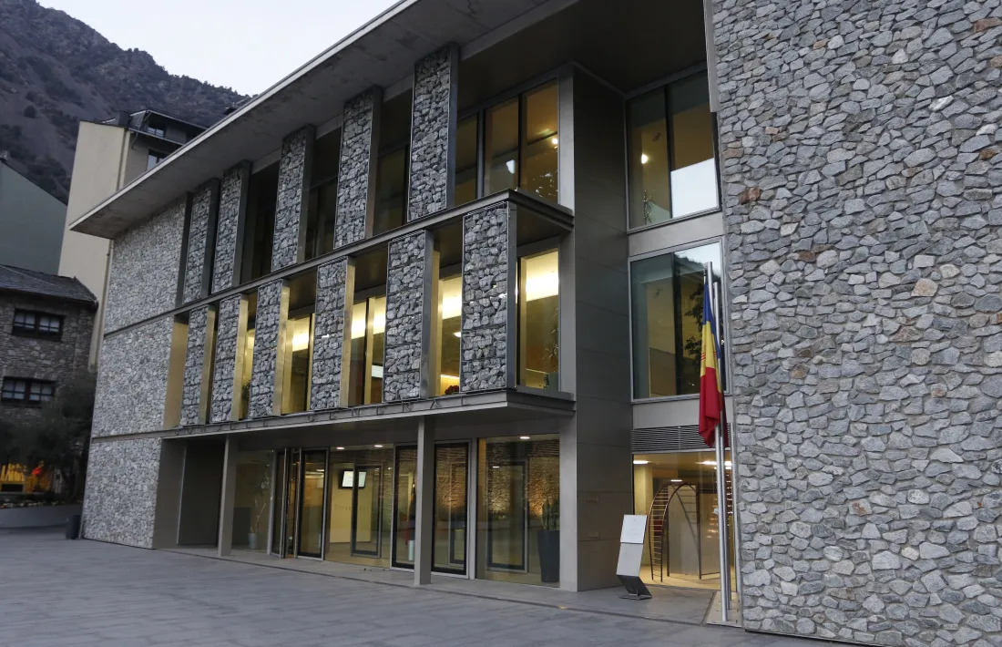 El Consell General dona el tret de sortida al procés per escollir el nou Raonador del Ciutadà.