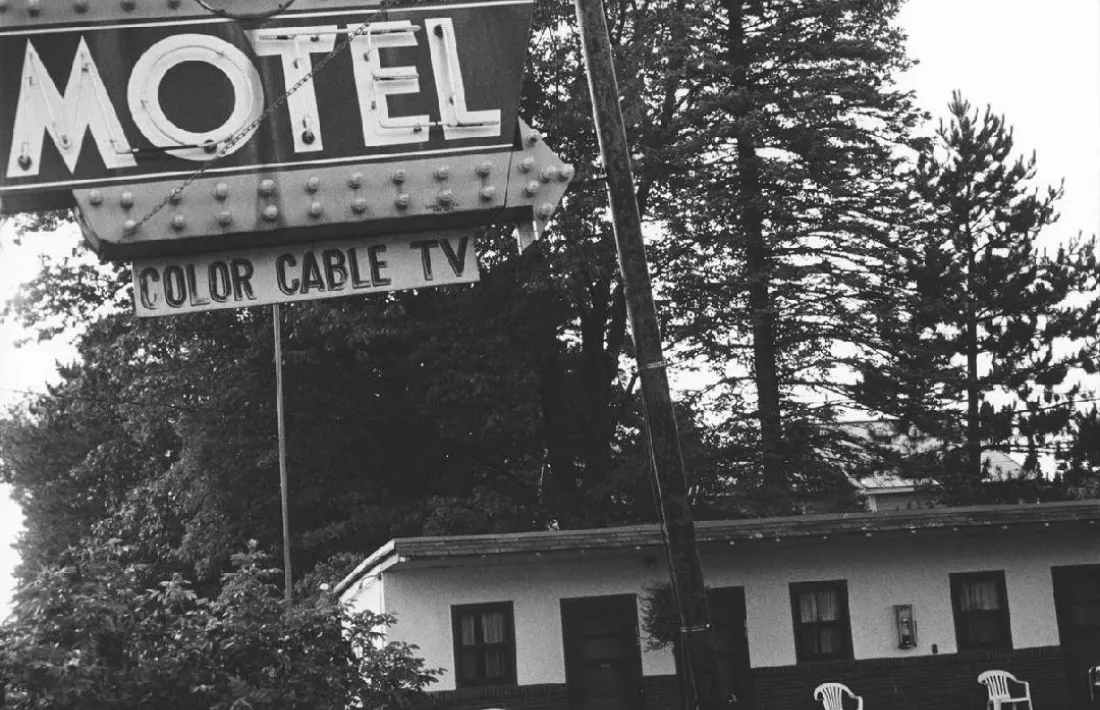 Tres fotografies de la sèrie ‘Highway 61’ que la galeria Alta exposarà a París, en la primera incursió estrictament museística perquè l’exposició no té vocació comercial.