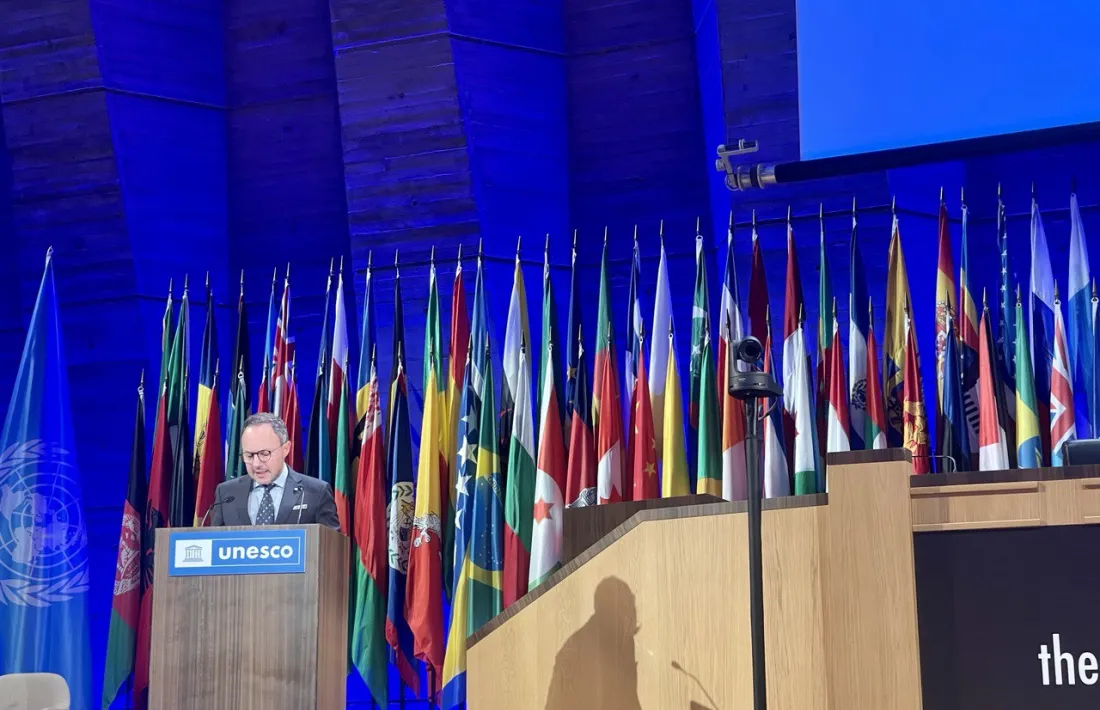 Espot a la Conferència de la Unesco, avui.