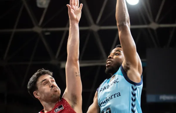 p._29_harding_primera_foto_del_central_acb_photo