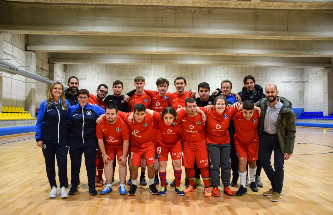 L'FC Andorra Genuine va ser presentat ahir al CE Francesc Vila de La Massana.