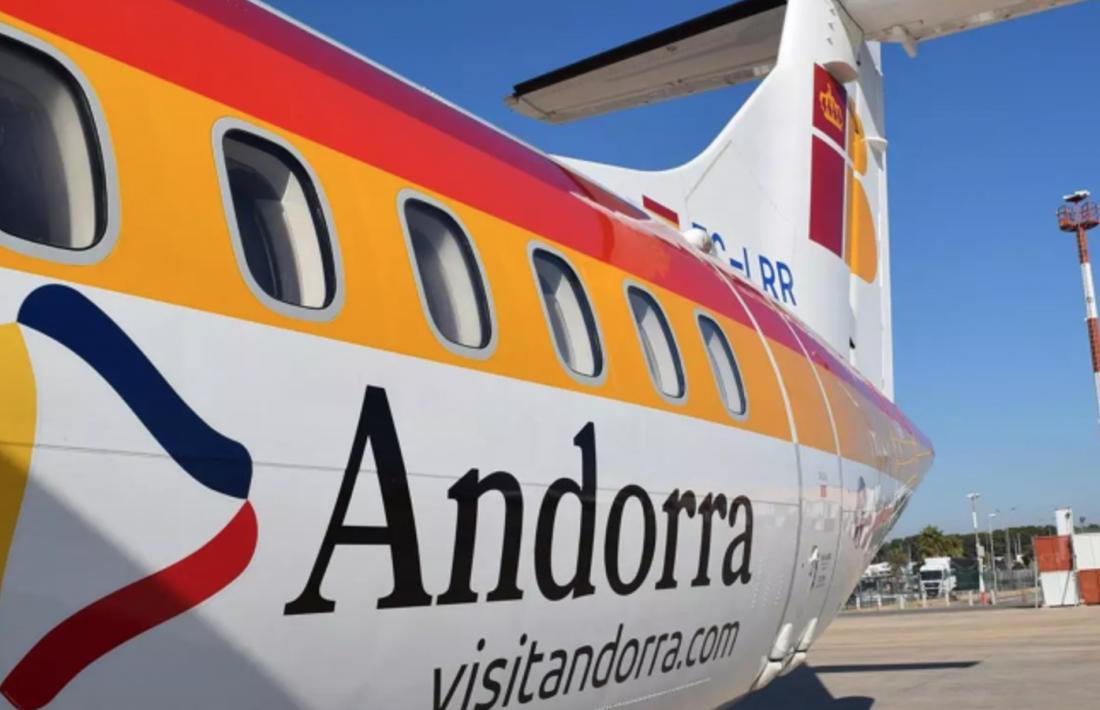 L'avió que enllaça l'aeroport d'Andorra-la Seu i Madrid.