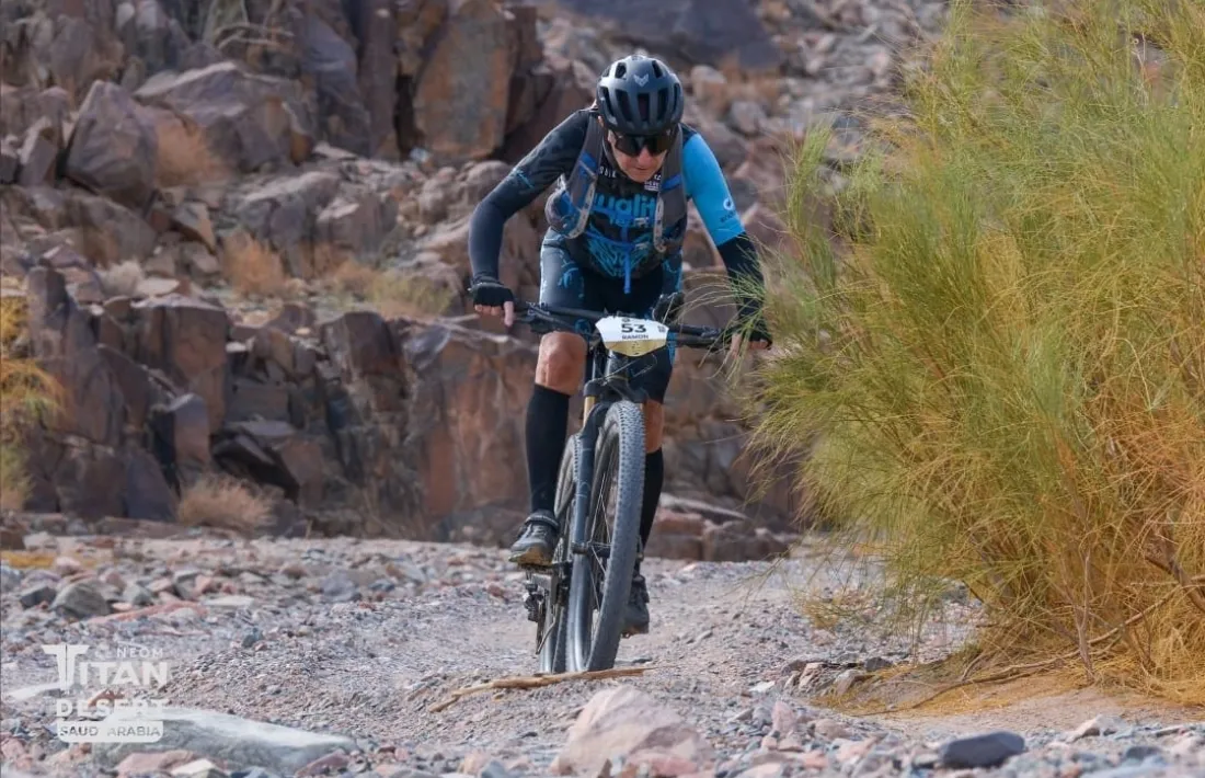 Ramon Aranda, del Quality Team, en plena acció, al desert d’Aràbia Saudita.