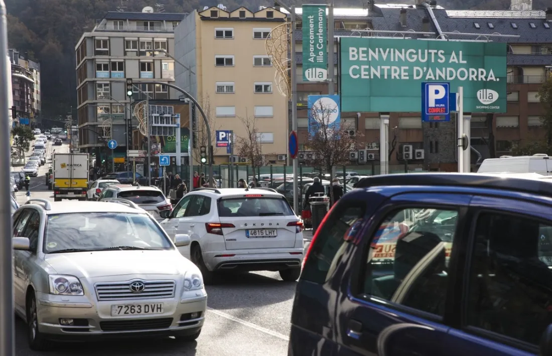 Retencions de trànsit al centre del país.