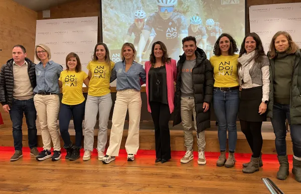 p._29_andona_a_andbank_foto_agencies