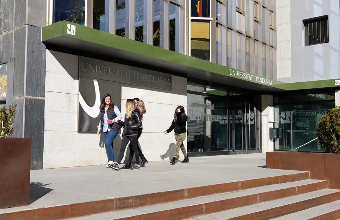 Façana de la Universitat d'Andorra.
