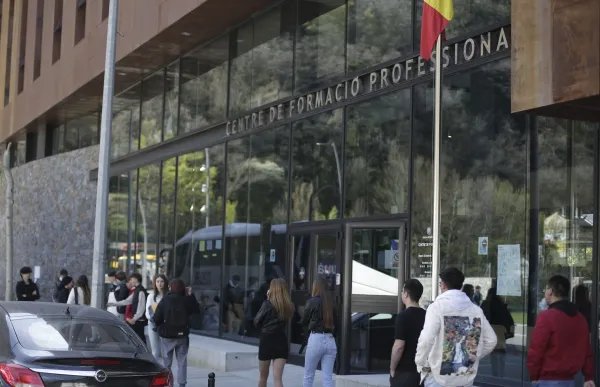 _centre_de_formacio_profesional_-_facundo_santana
