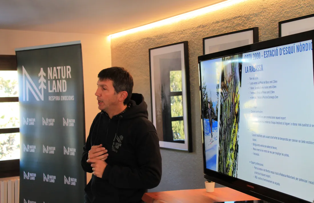 Xabier Ajona, durant la presentació de la temporada de Naturland.