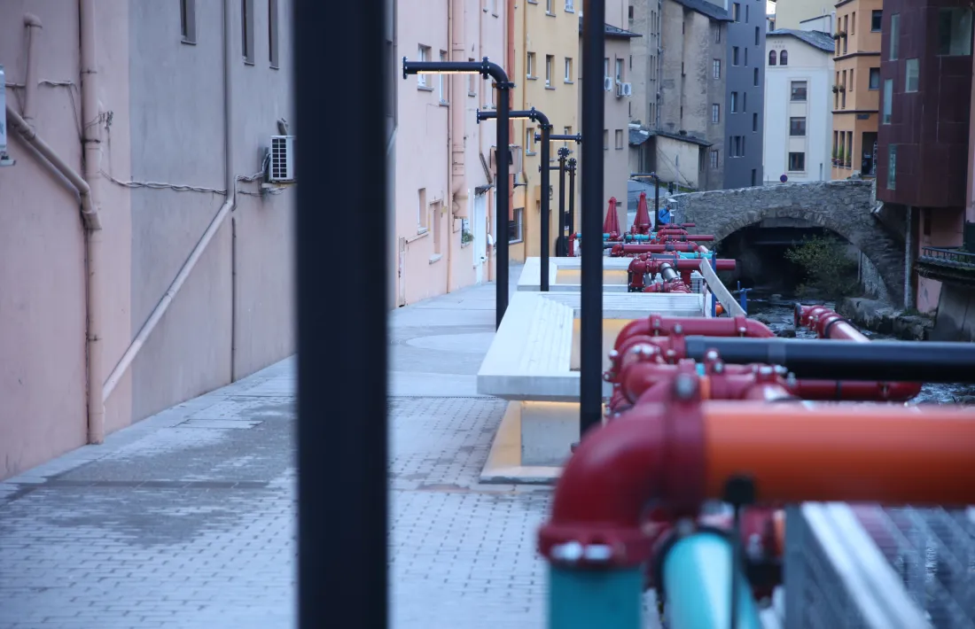 Hi haurà quatre safaretjos més d’aigua freda al passeig del riu.