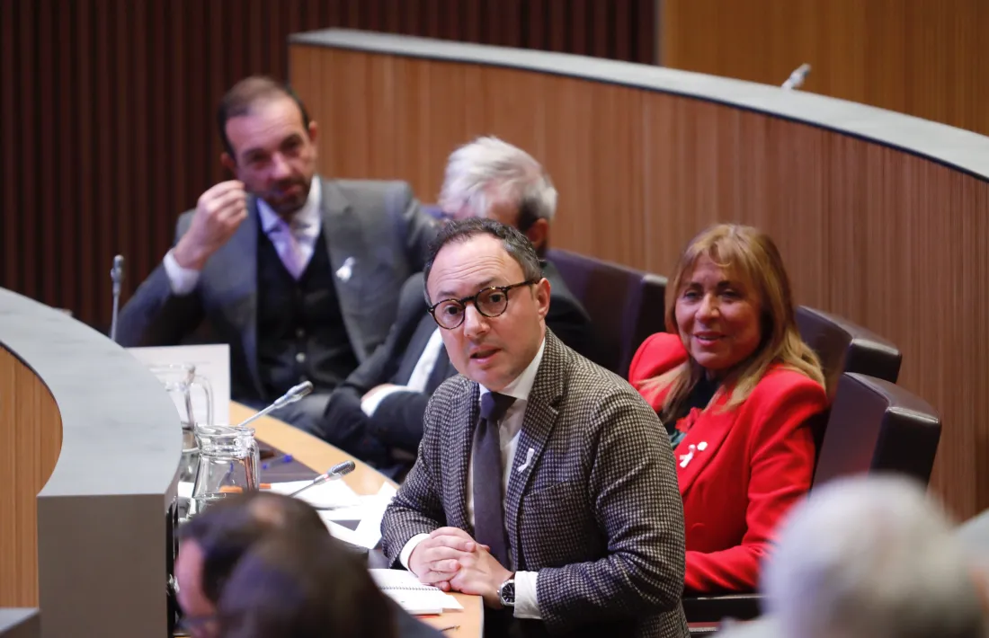 Espot i Marsol durant la sessió de control al Govern celebrada pel Consell General.