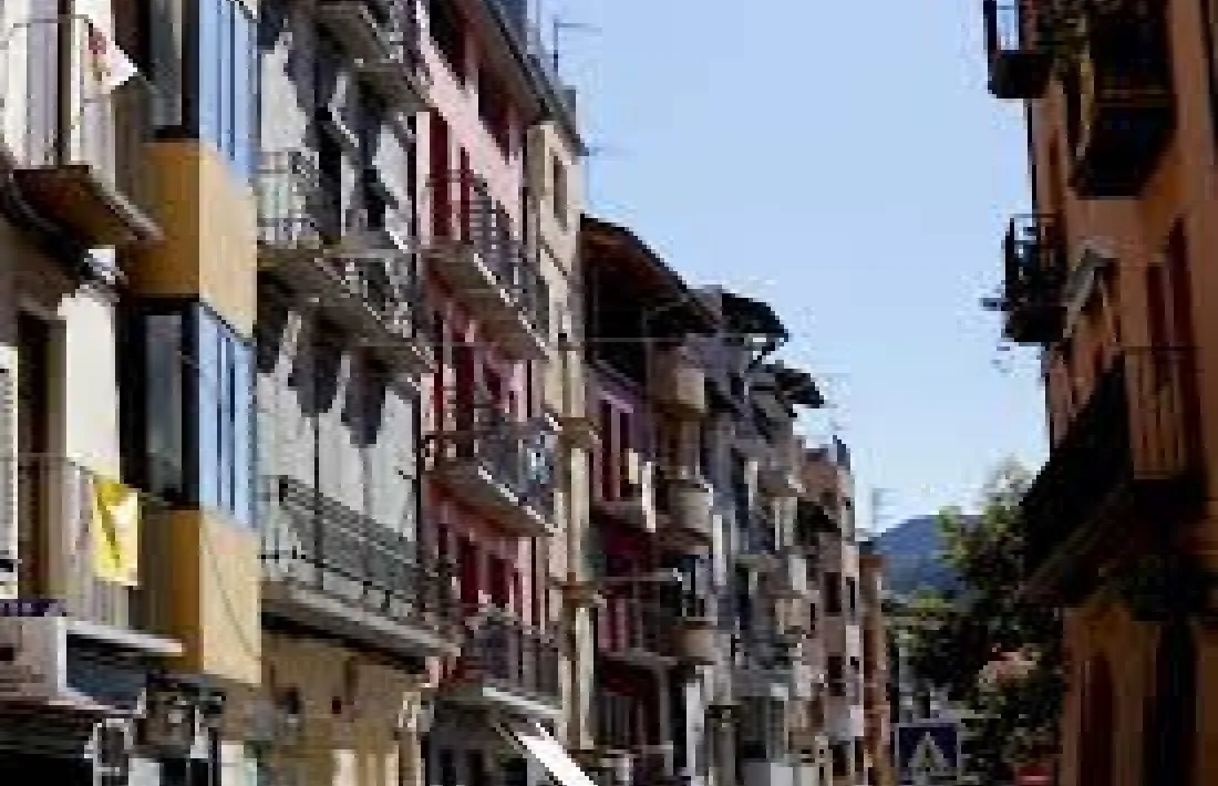 L'habitatge està situat en un carrer cèntric. 