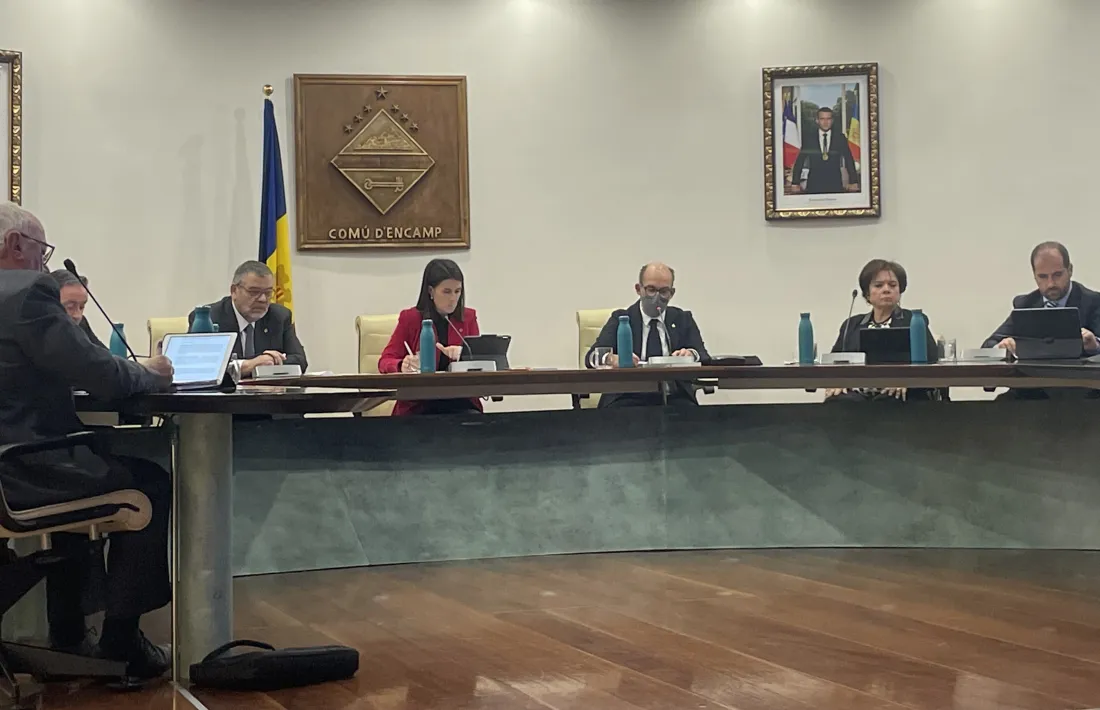Sessió del Consell de Comú d'Encamp.
