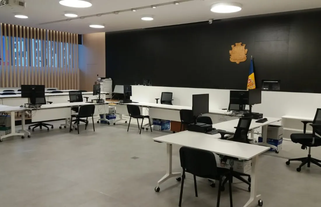 La Sala Magna de la Seu de la Justícia acollirà els electors que escullin el sistema de vot judicial.