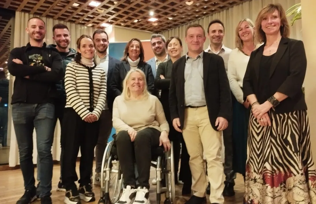 Els candidats d’UL+Demòcrates+Acció+Independents, amb Majoral al capdavant: només hi falten Agnès Ferrer i Ariadna Martínez.