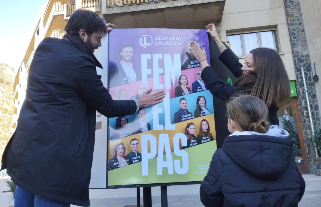 Cairat i Sofia Cortesao (Desperta Laurèdia) van arrencar a la plaça Francesc Cairat, per allò del cognom.