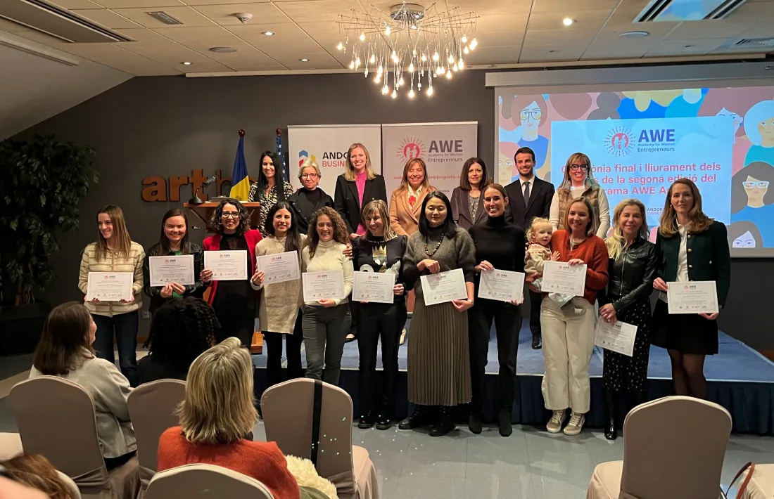 Les emprenedores que han participat en la segona edició del programa AWE.
