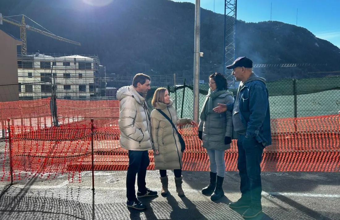 Marta Pujol i altres membres de la candidatura d'Avancem, aquest matí.