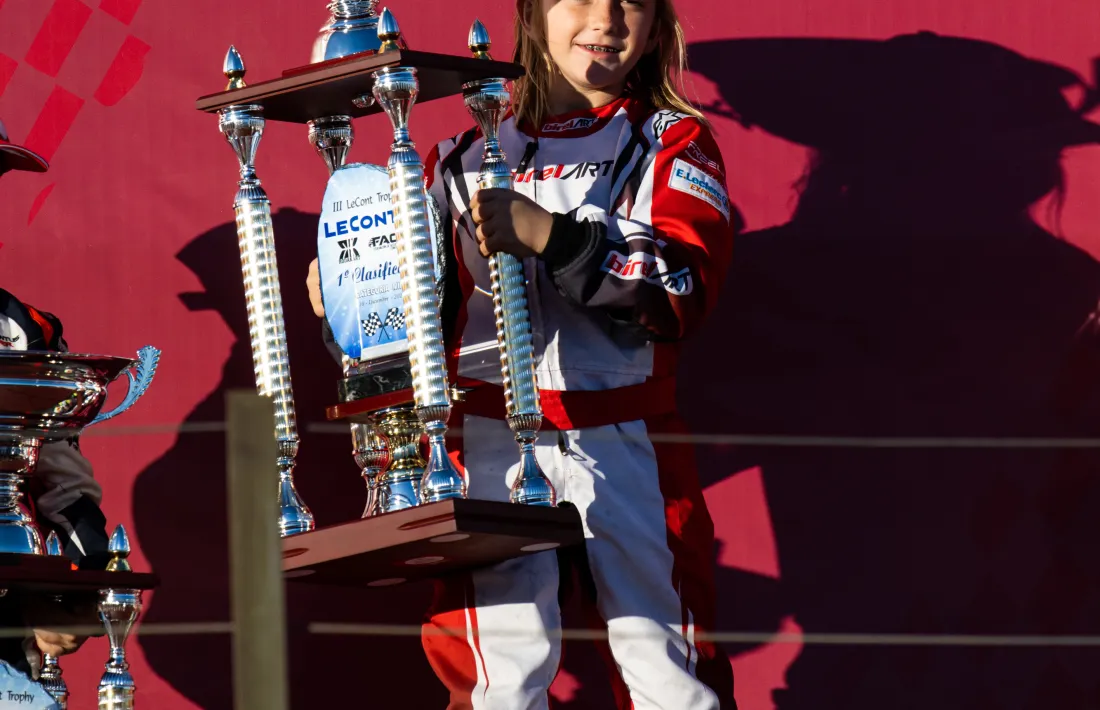 Tony Cachafeiro, amb el LeCont Trophy.