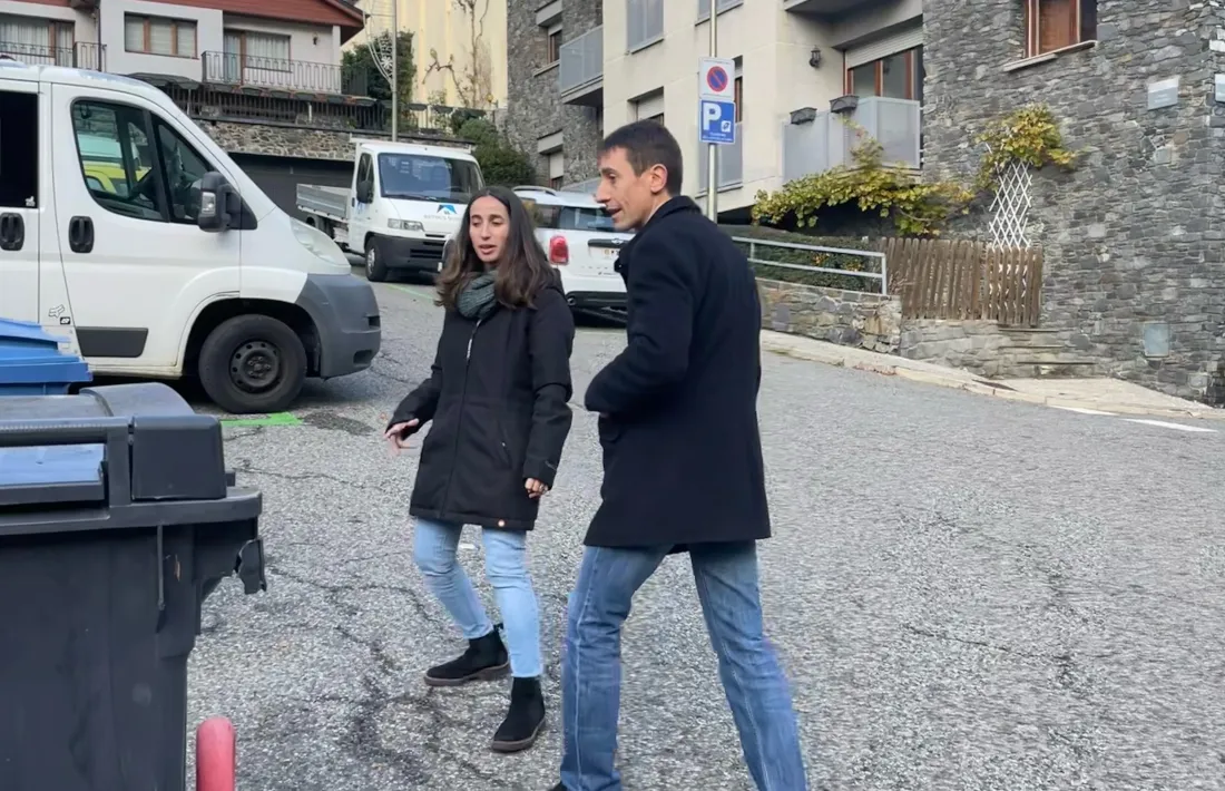 Olaya Losada i Jordi Cabanes a la Margineda.