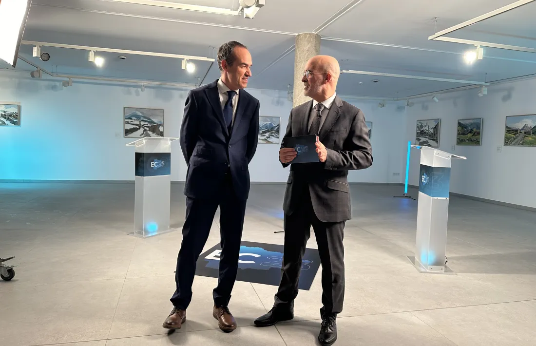 El no-debat canillenc va tenir com a escenari l’Espai Galobardes, inaugurat durant aquest últim mandat. 