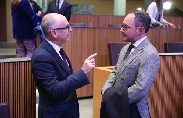 p._06_llados_i_espot_consell_general_facundo_santana