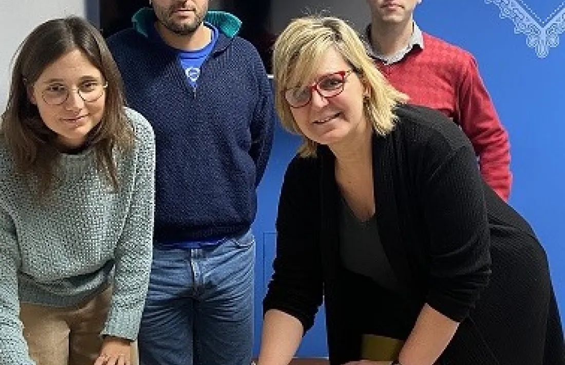 La fotografia va acompanyar l’anunci de l’acord per al pressupost entre Compromís i la CUP.