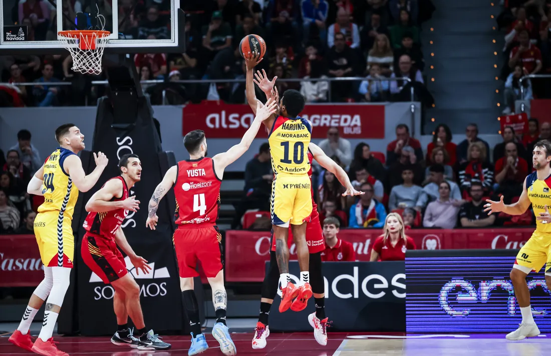 Harding va anotar punts decisius contra els aragonesos.