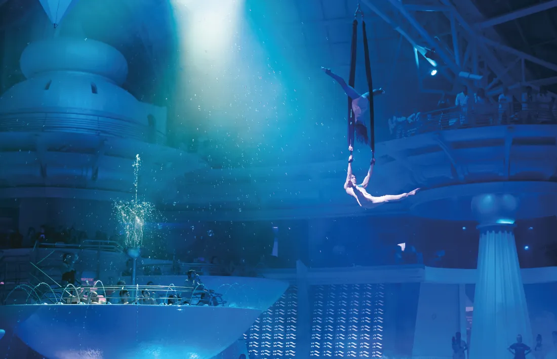 L'espectacle 'Storm' de Caldea.