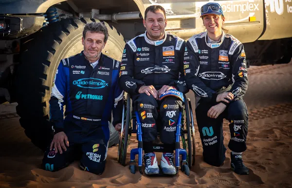 p._22_albert_llovera_i_margot_fotoesport619llodakar2002