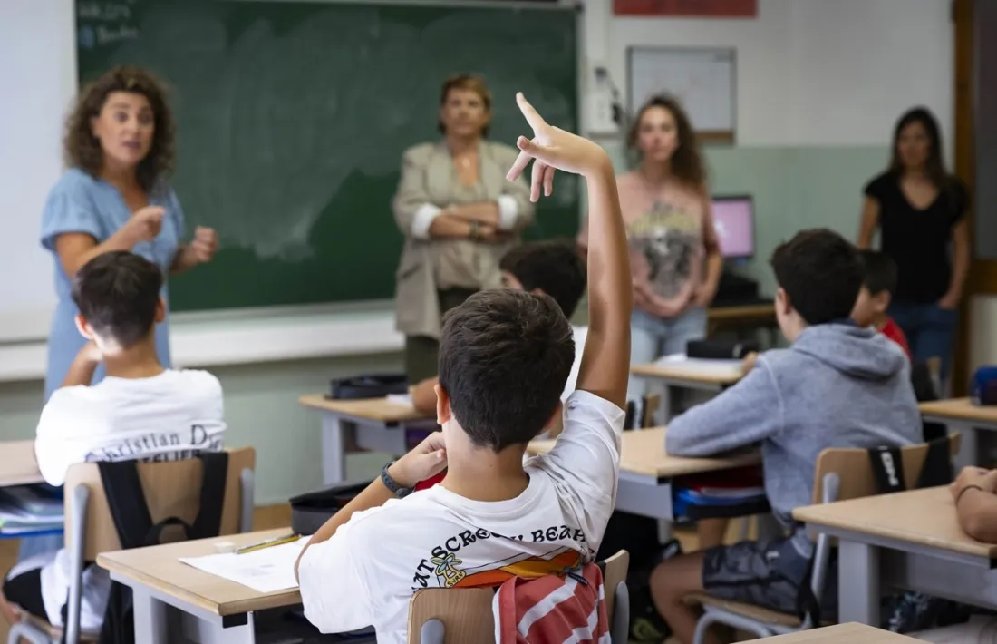 Joves seguint una classe.