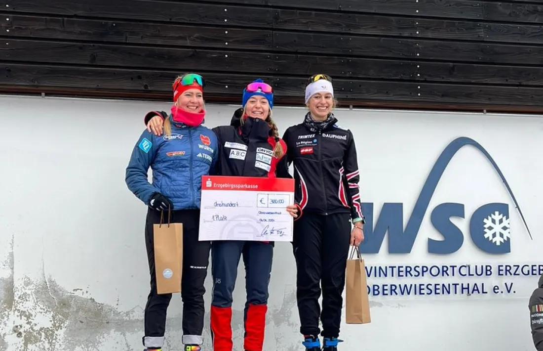Gina del Rio, en el podi de dissabte de la FESA Alpen Cup d’Oberwiesenthal.