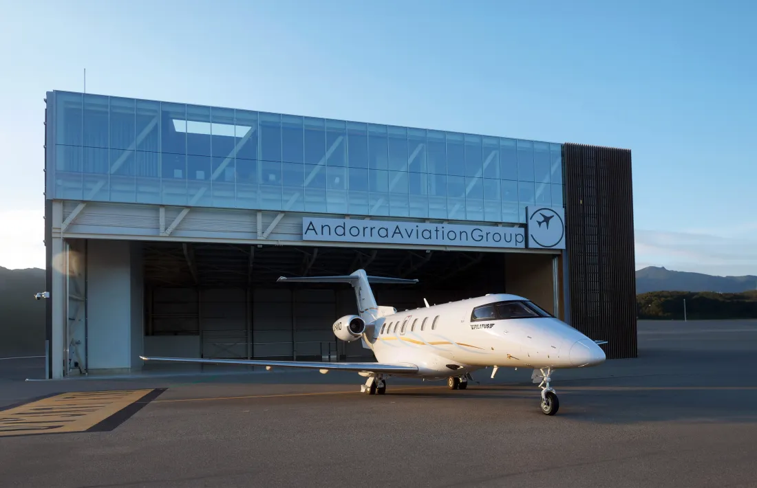 Vista del terminal privat del Grup Andorra Aviation a l’aeroport Andorra-La Seu.