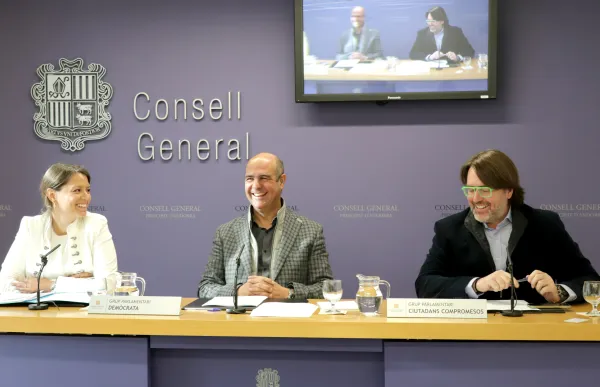 p._08_da_i_cc_democrates