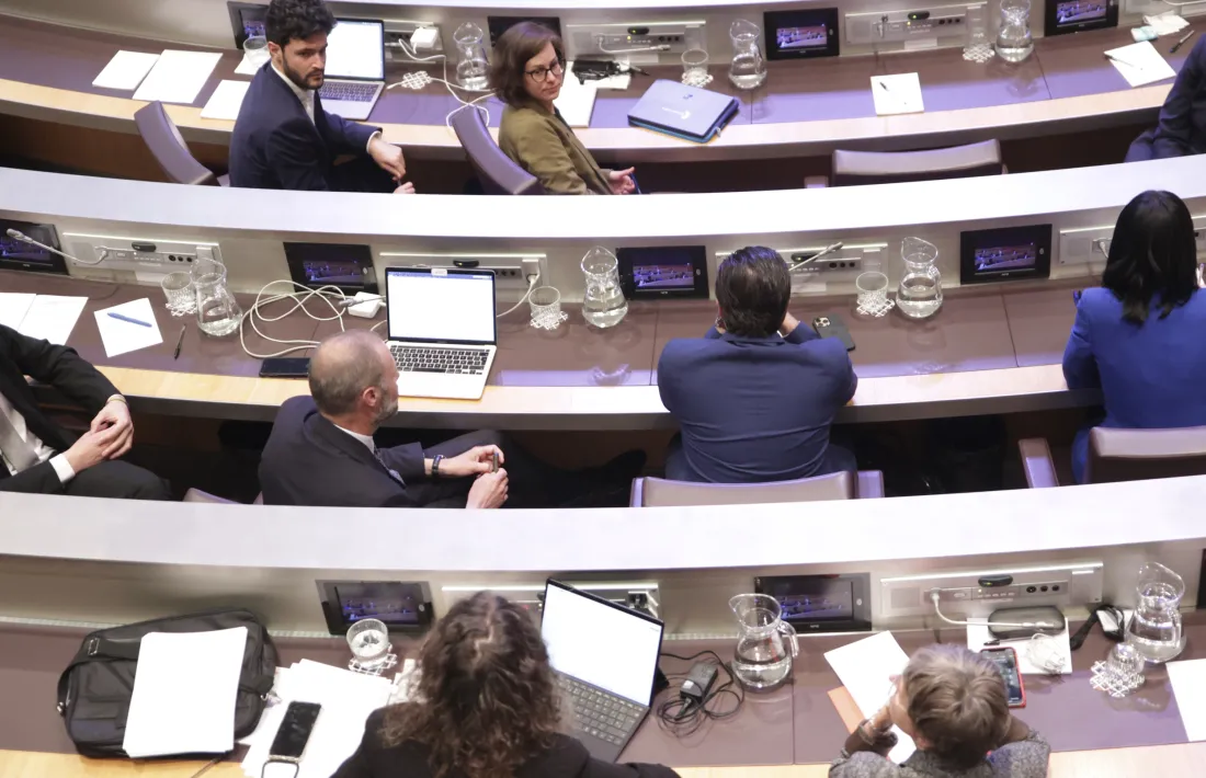 ls grups parlamentaris de Concòrdia i Socialdemòcrata vistos des de la tribuna del públic en una imatge d’arxiu.