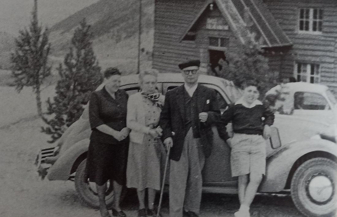 Estadella i la seva dona, Júlia Larrosa, al refugi d’Envalira.