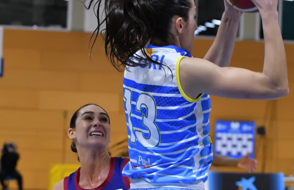 p._53_claudia_guri_foto_agusti_pena