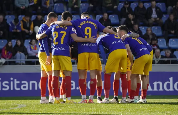 p._28_jon_karrikaburu_central_foto_fc_andorra