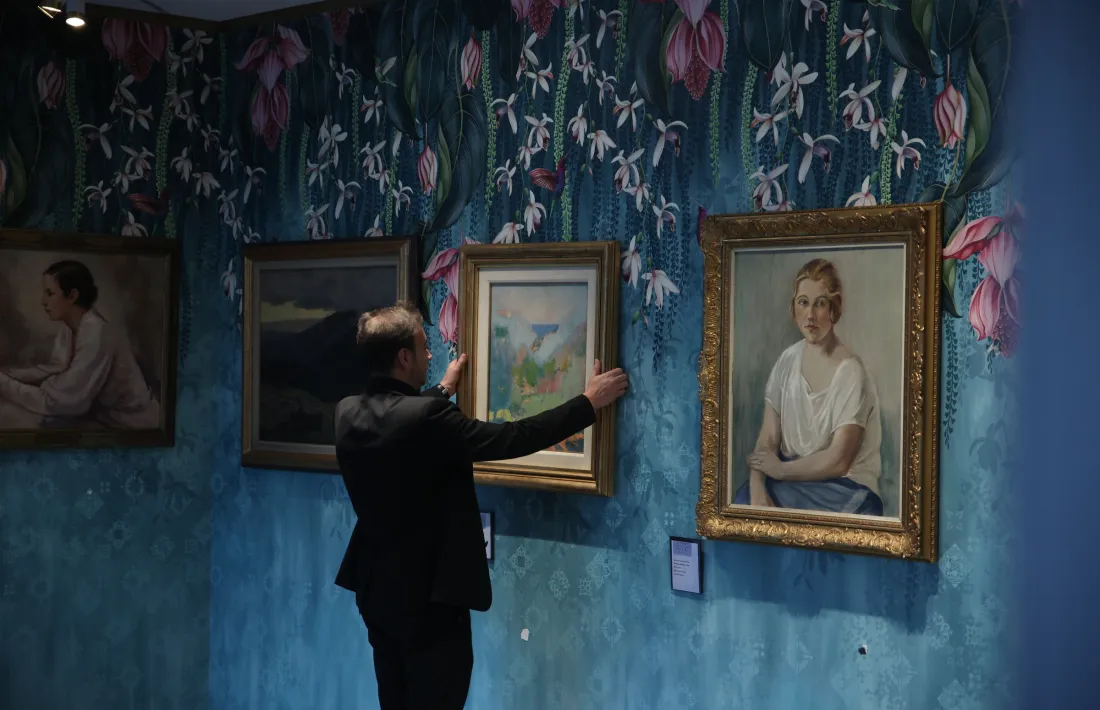 Teixidó ha reunit una trentena llarga d'obres del XIX català procedents de dos col·leccions nacionals.