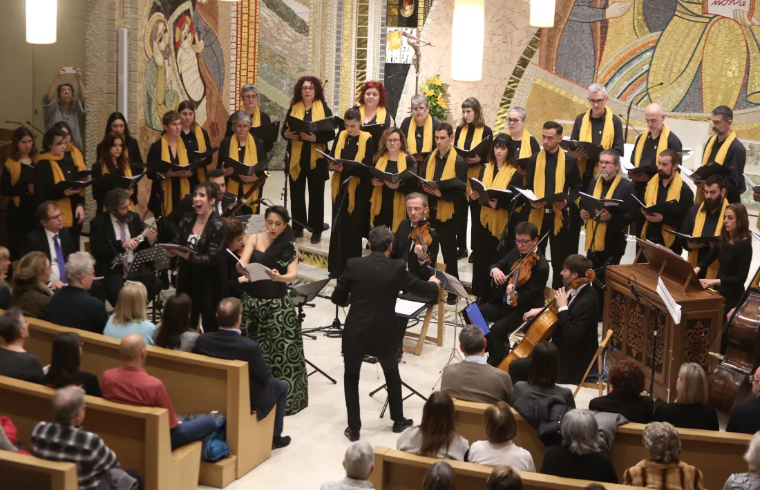 La direcció musical, a càrrec del mestre Francisco Antonio Moya, directora de l'Orquestra de Ciudad Real.