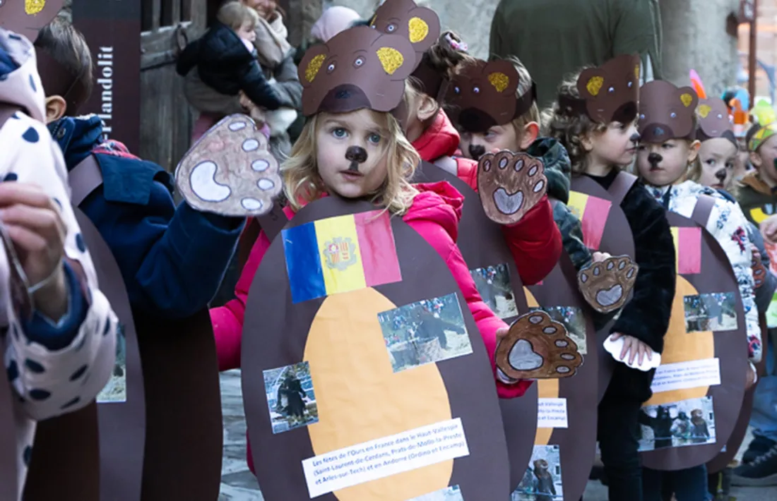Infants participants a la rua de Carnaval.