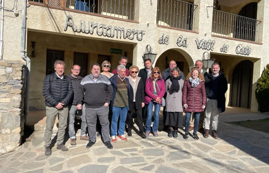 Els membres de l'òrgan, consultiu. 