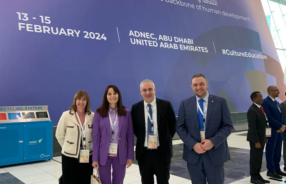 Trobada de la delegació andorrana amb el secretari general adjunt de cultura de la Unesco.