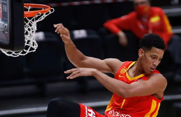 p._29_tyson_perez_foto_feb