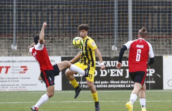 p._29_penya_encarnada_vs_ue_santa_coloma_foto_faf_xavi_miro