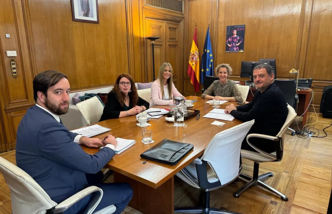 Un moment de la reunió entre Cadena i Calvo d'aquest matí a Madrid.