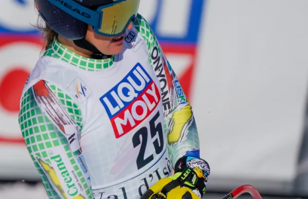 p._29_cande_moreno_wc_dh_val_disere_foto_michel_cottin_agence_zoom