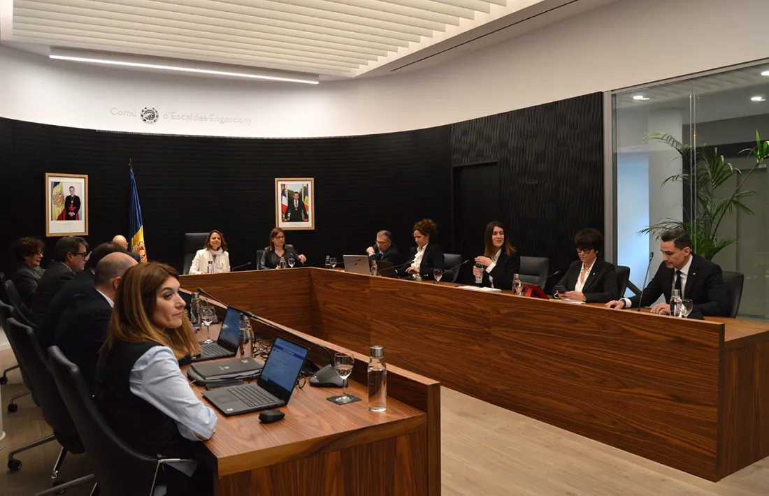 Un moment de la sessió de consell de comú d'Escaldes-Engordany.